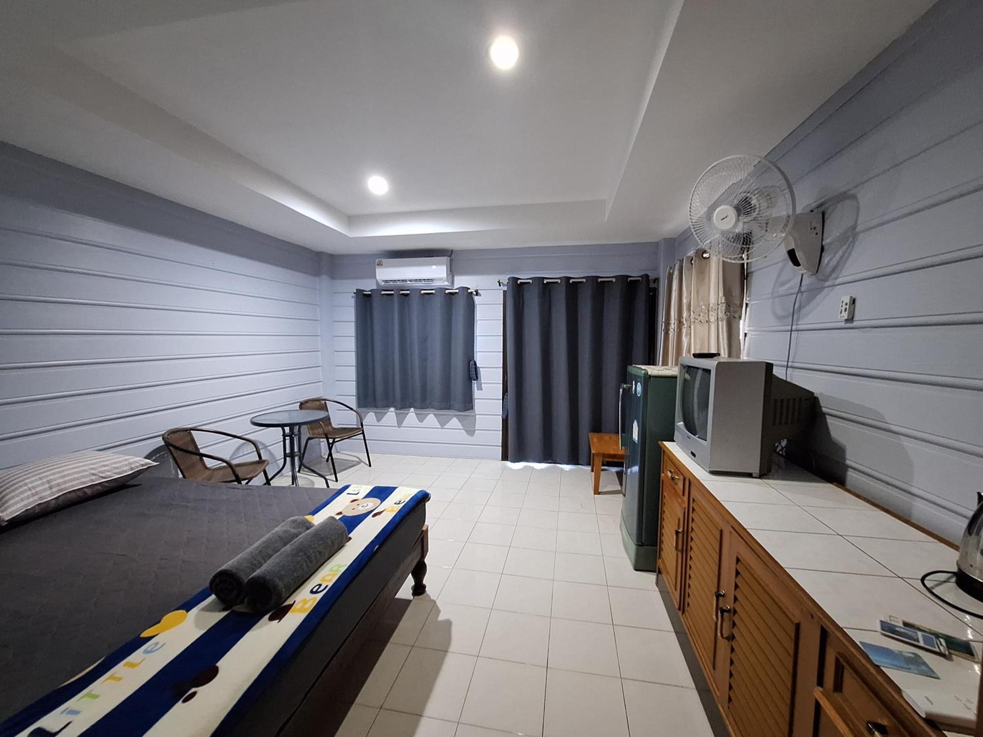 Phonsomboon Guesthouse Ko Tao Oda fotoğraf